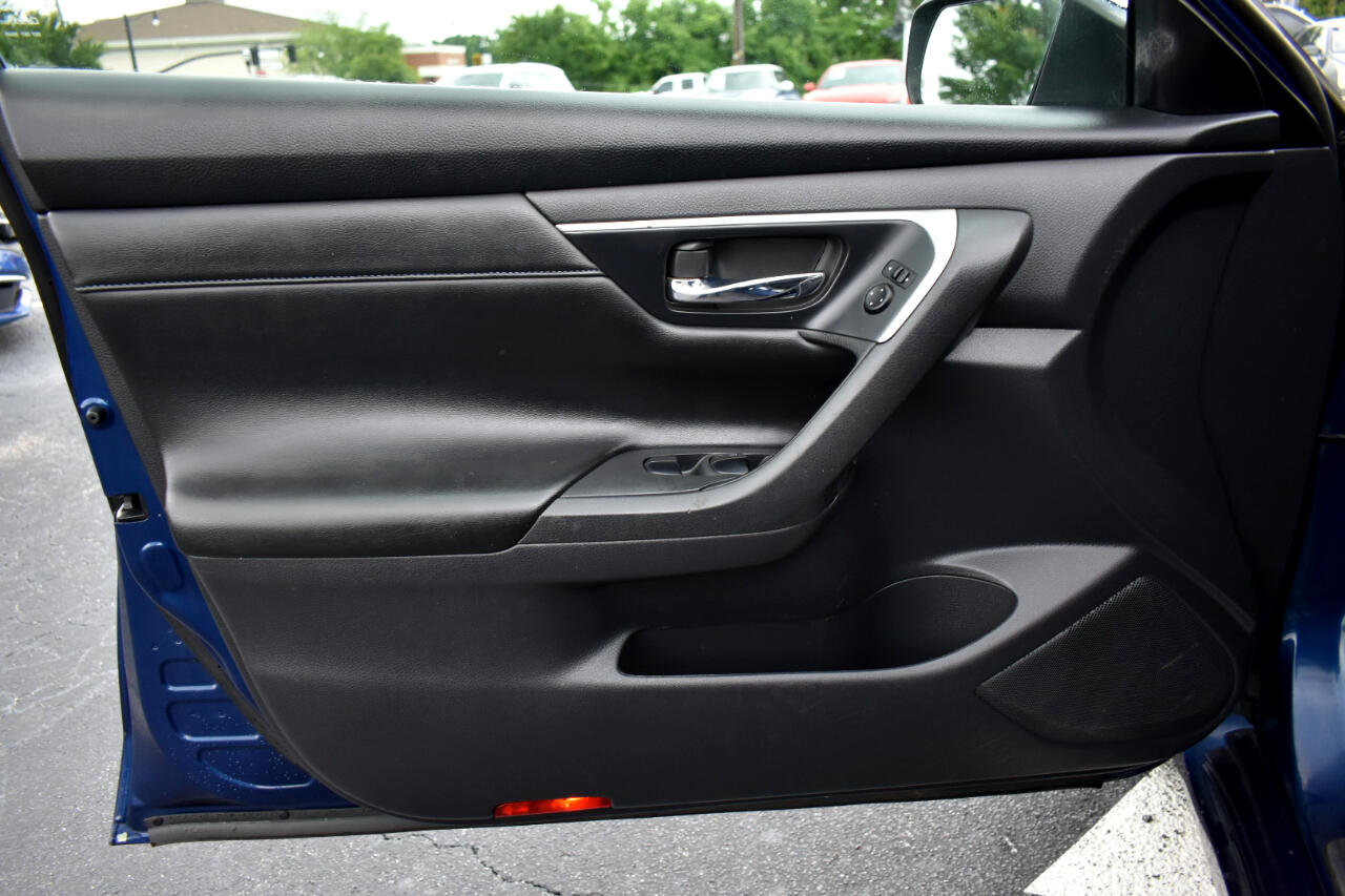 Used 2016 Nissan Altima 3.5 SR image 29