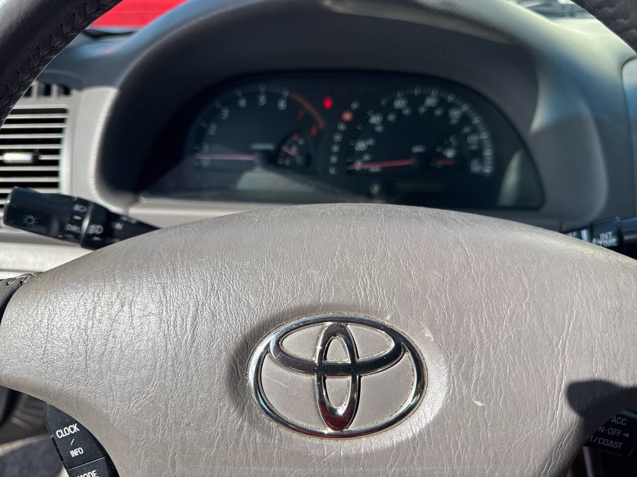 Used 2003 Toyota Camry XLE image 31