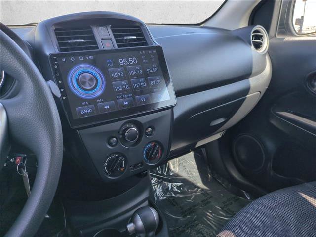 Used 2016 Nissan Versa SV w/ SV Appearance Package image 13