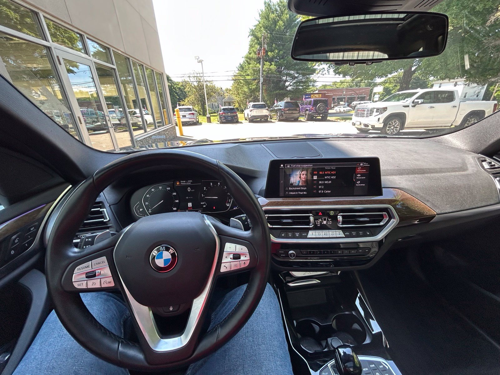 Used 2022 BMW X3 xDrive30i w/ Convenience Package AWD/4WD image 16