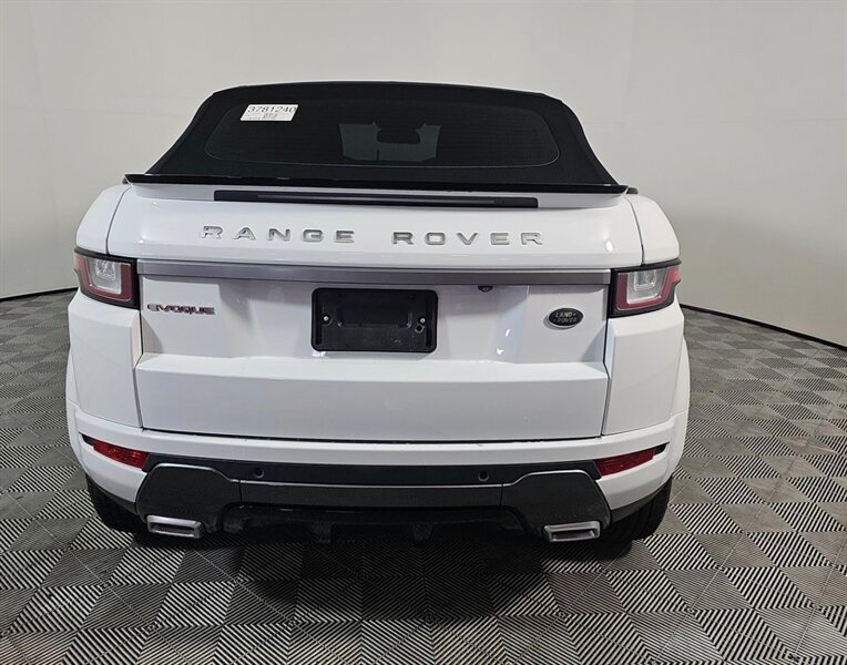 Used 2018 Land Rover Range Rover Evoque SE Dynamic AWD/4WD image 5