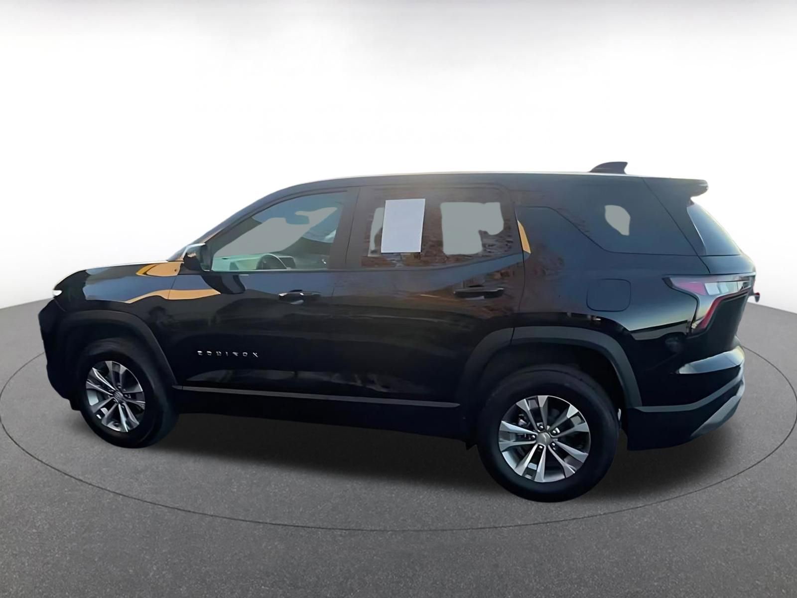 Used 2025 Chevrolet Equinox LT image 10