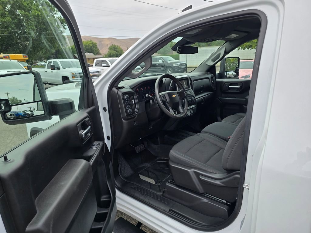 Used 2025 Chevrolet Silverado 3500 W/T w/ WT Convenience Package image 16