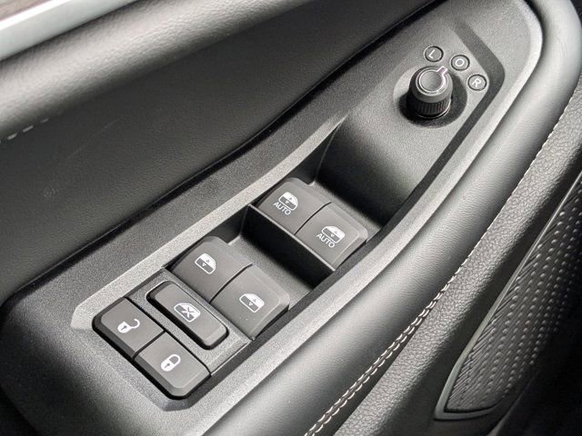 New 2026 Jeep Grand Cherokee Limited AWD/4WD image 25