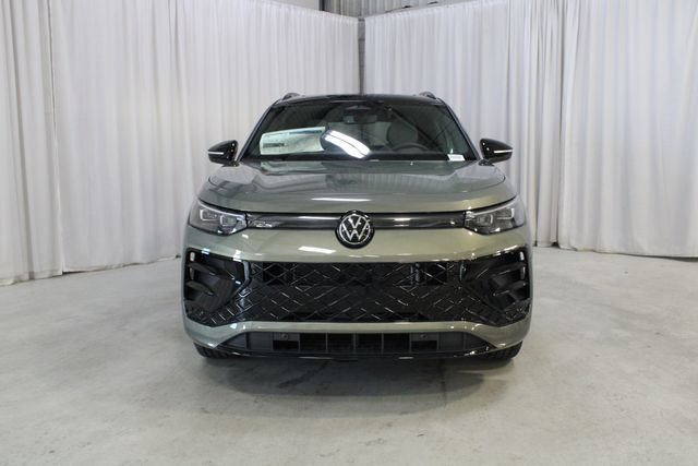 New 2026 Volkswagen Tiguan SE R-Line AWD/4WD image 37