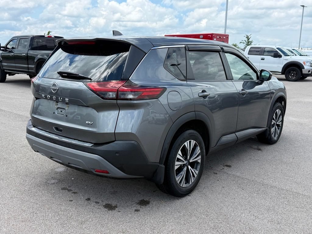 Used 2022 Nissan Rogue SV FWD image 17