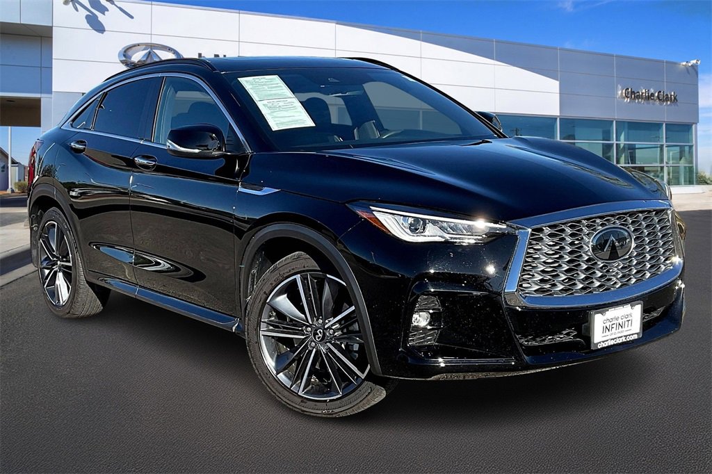 Used 2025 INFINITI QX55 Luxe w/ Cargo Package image 12