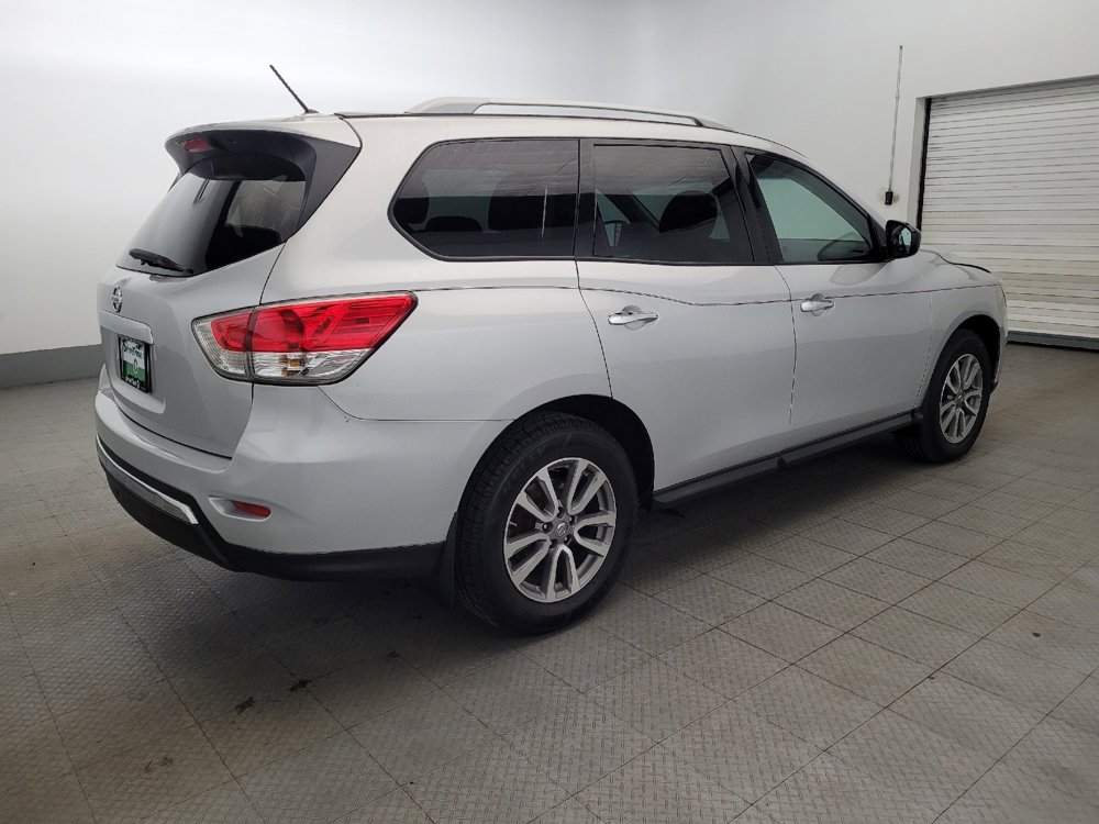 Used 2016 Nissan Pathfinder S AWD/4WD image 10