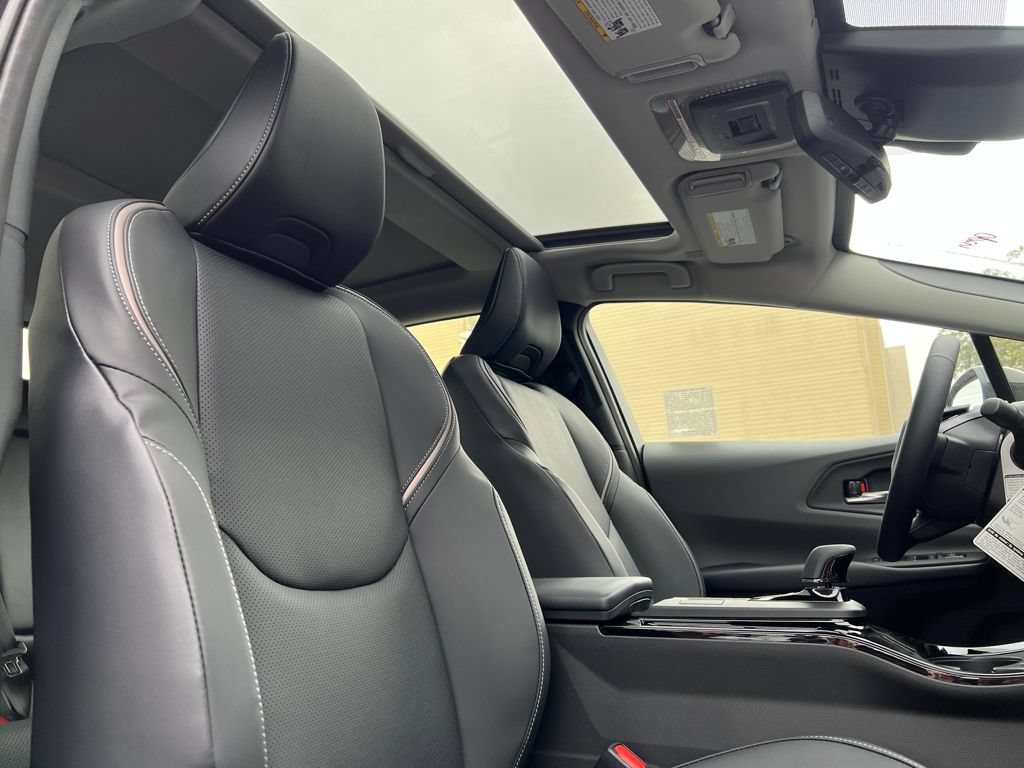 New 2026 Toyota Prius Limited FWD image 20