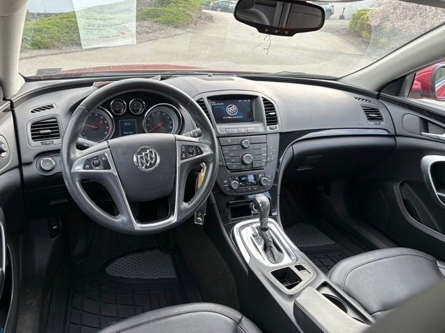 Used 2013 Buick Regal Leather image 11