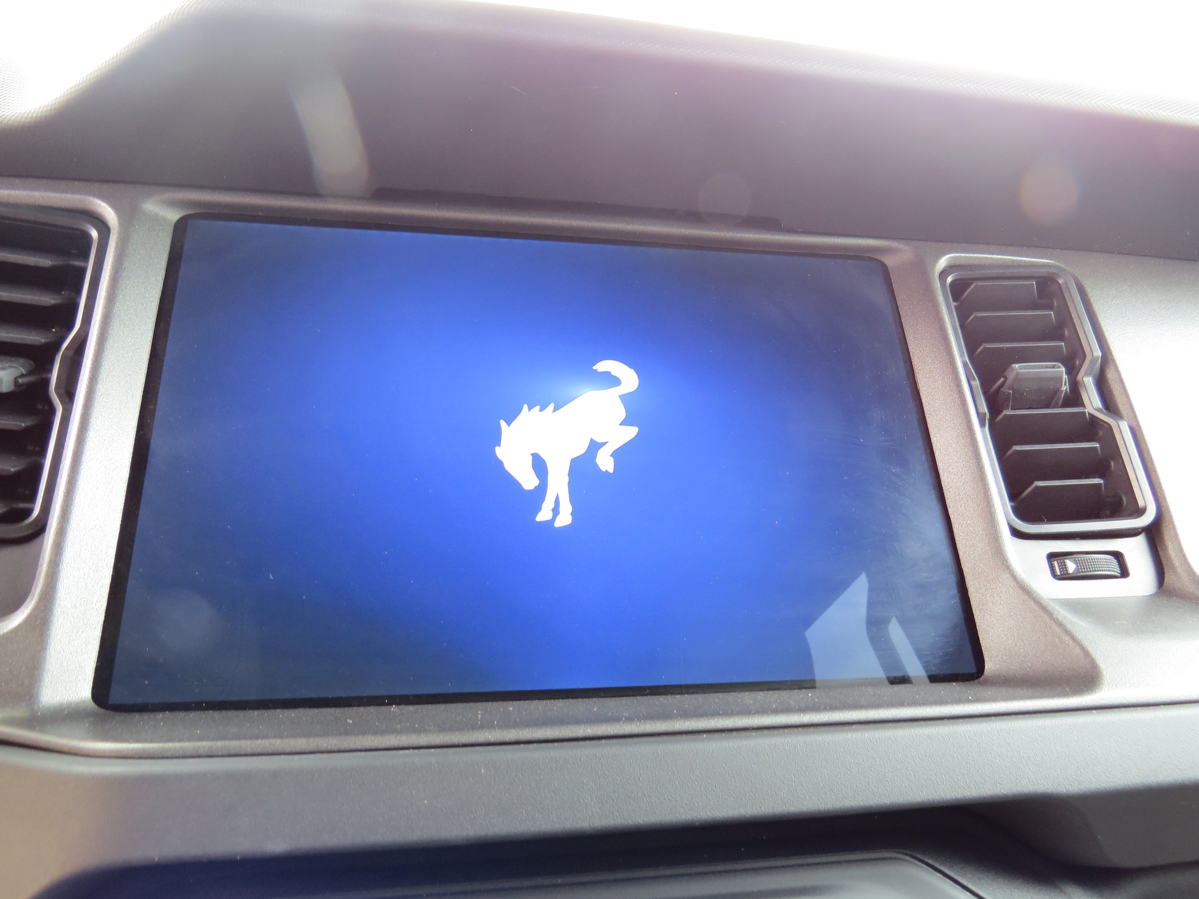 Used 2025 Ford Bronco Badlands AWD/4WD image 22