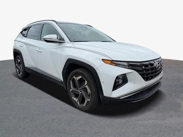 Certified 2024 Hyundai Tucson Limited AWD/4WD image 2