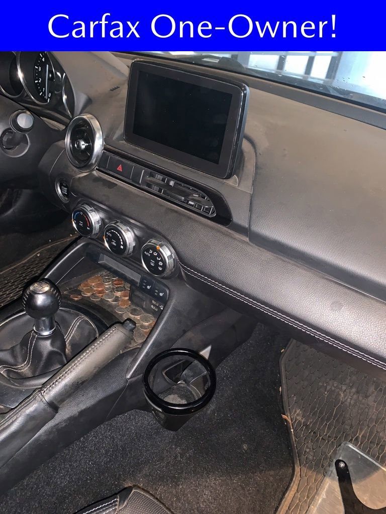 Used 2022 MAZDA MX-5 Miata Grand Touring w/ Weather Package image 12