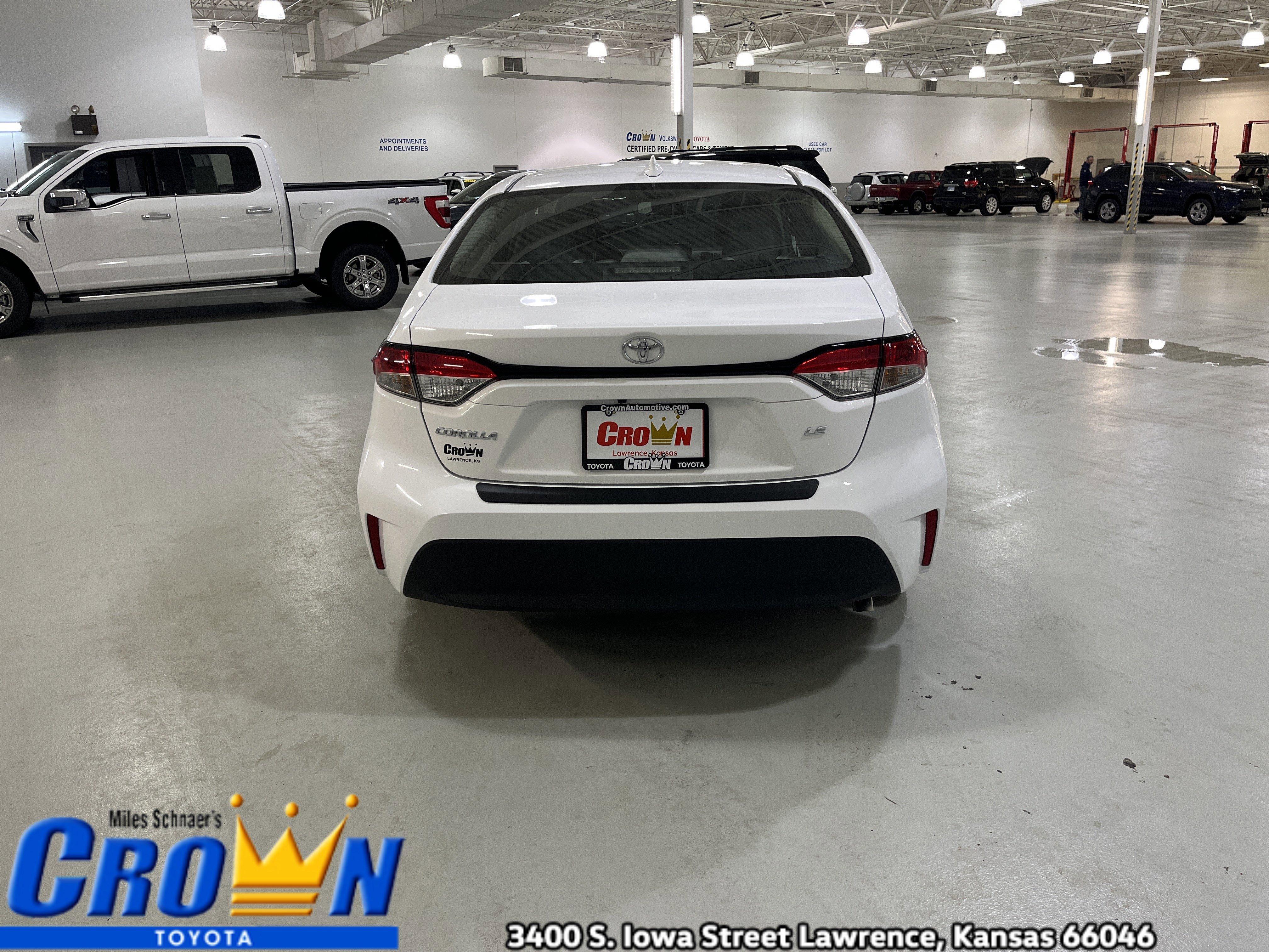 New 2026 Toyota Corolla LE image 7