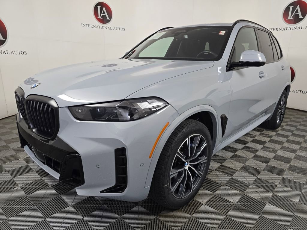 Certified 2025 BMW X5 xDrive40i w/ Executive Package image 5