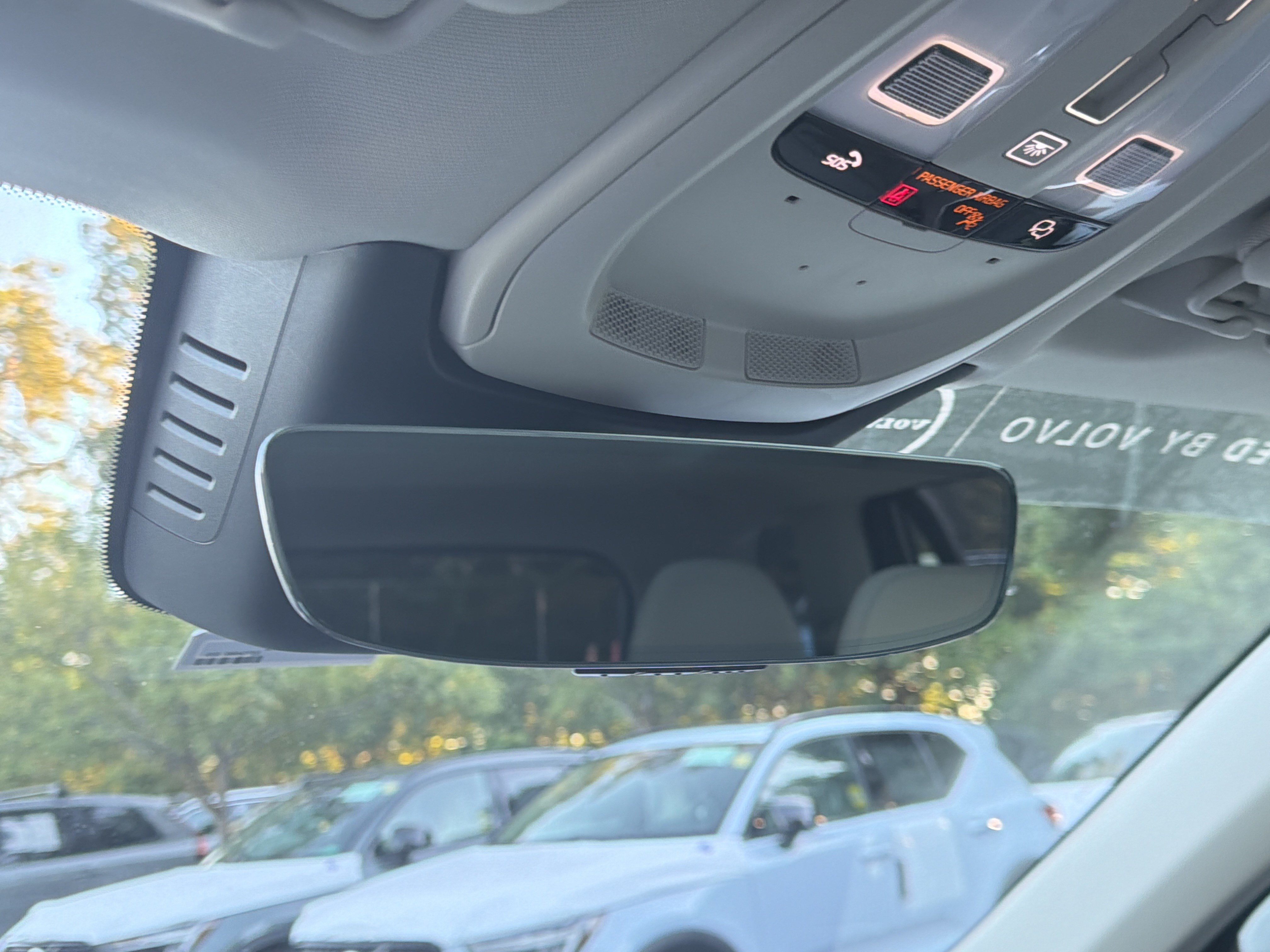 Certified 2024 Volvo XC90 T8 Plus w/ Protection Package Premier AWD/4WD image 27