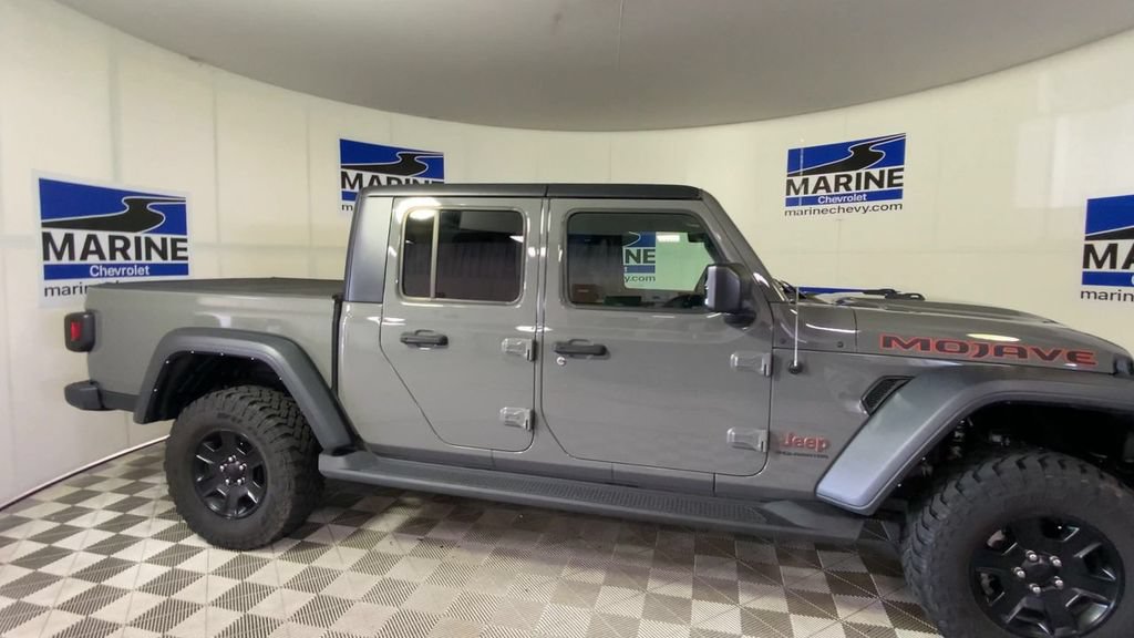 Used 2023 Jeep Gladiator Mojave w/ Cold Weather Group AWD/4WD image 3