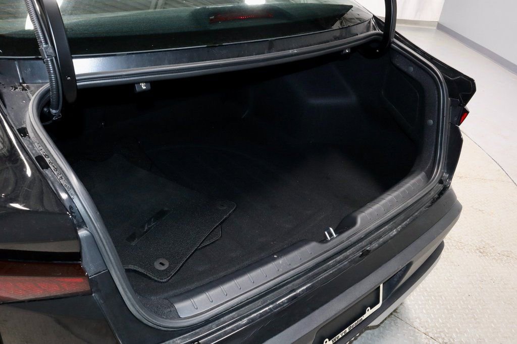 Used 2025 Kia K4 LXS image 12