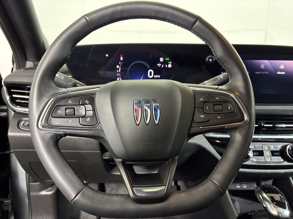 Used 2025 Buick Envista Sport Touring w/ Experience Buick Package FWD image 14
