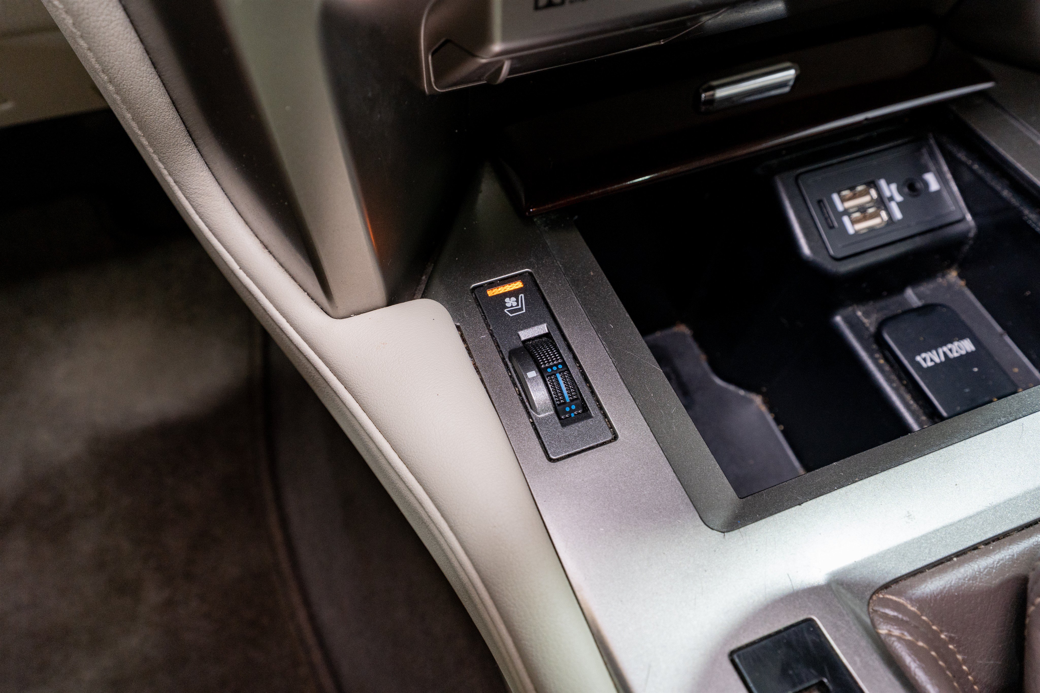 Used 2019 Lexus GX 460 Premium AWD/4WD image 24