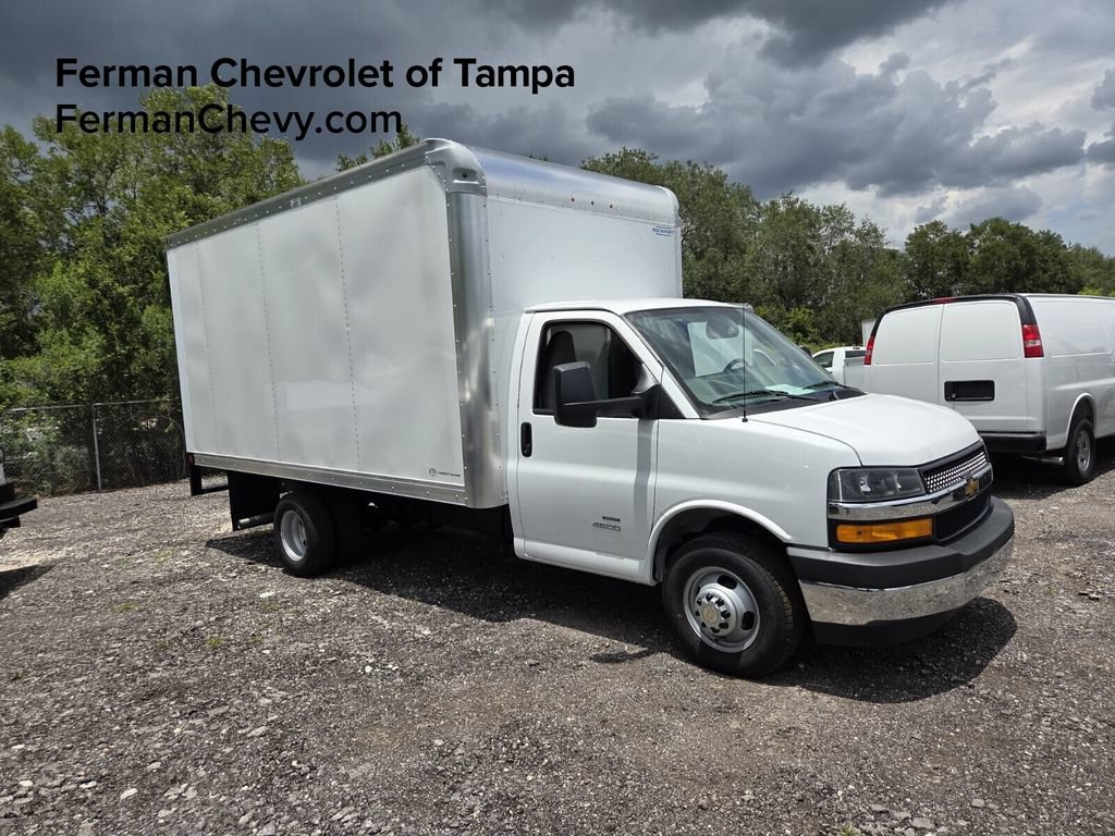 New 2026 Chevrolet Express 4500 w/ Power Convenience Package RWD image 1