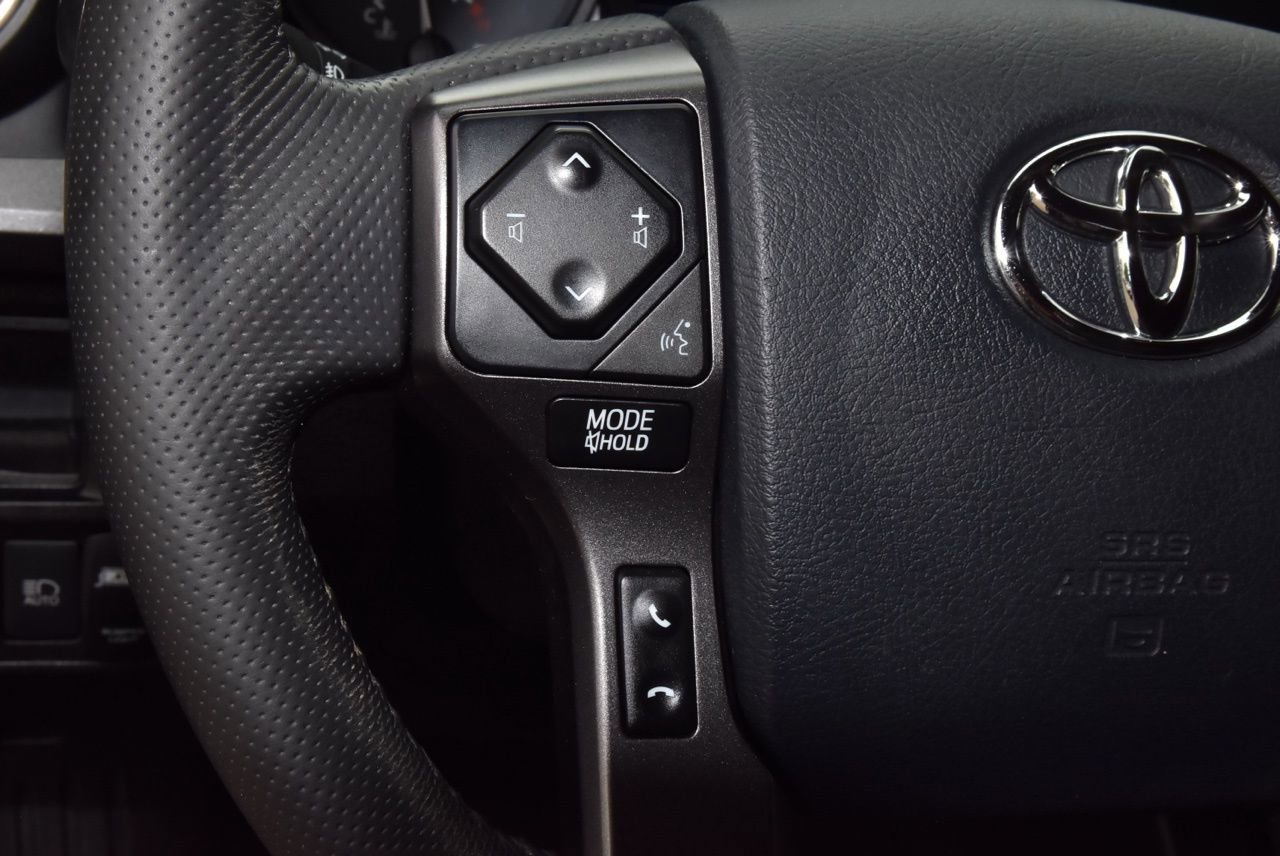 Used 2019 Toyota Tacoma TRD Sport w/ Technology Package image 22