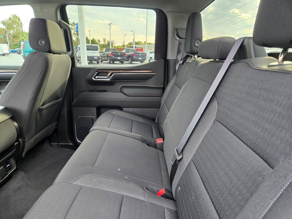 Certified 2023 Chevrolet Silverado 1500 LT AWD/4WD image 14
