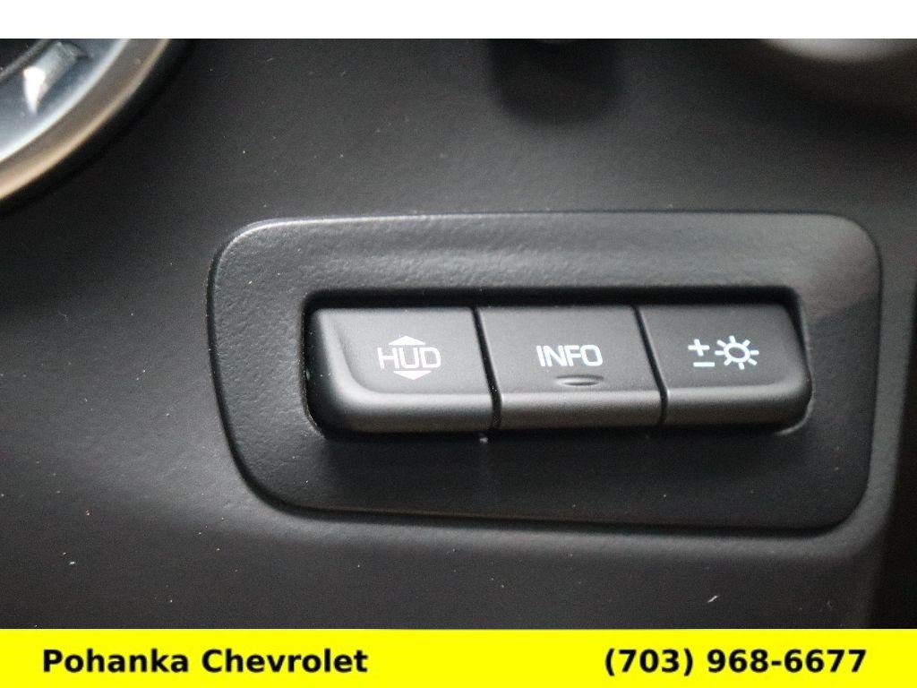 Used 2016 Chevrolet Camaro SS RWD image 14