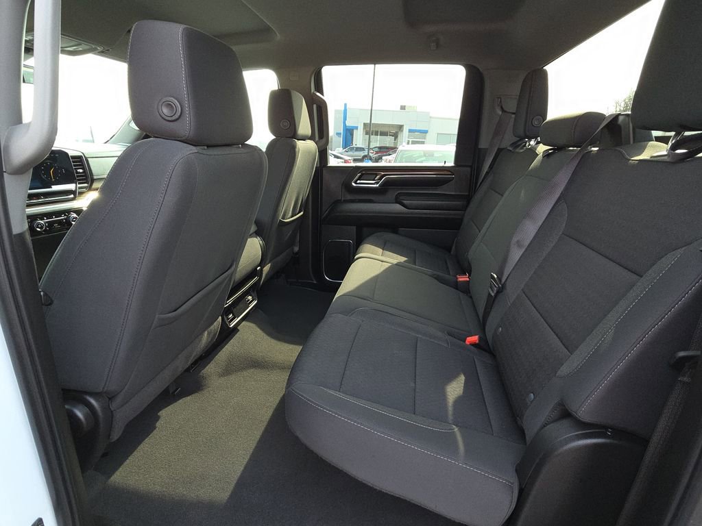 Used 2024 Chevrolet Silverado 3500 LT image 29