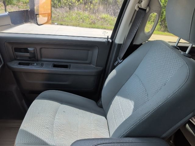 Used 2016 RAM 3500 Tradesman w/ Chrome Appearance Group image 17