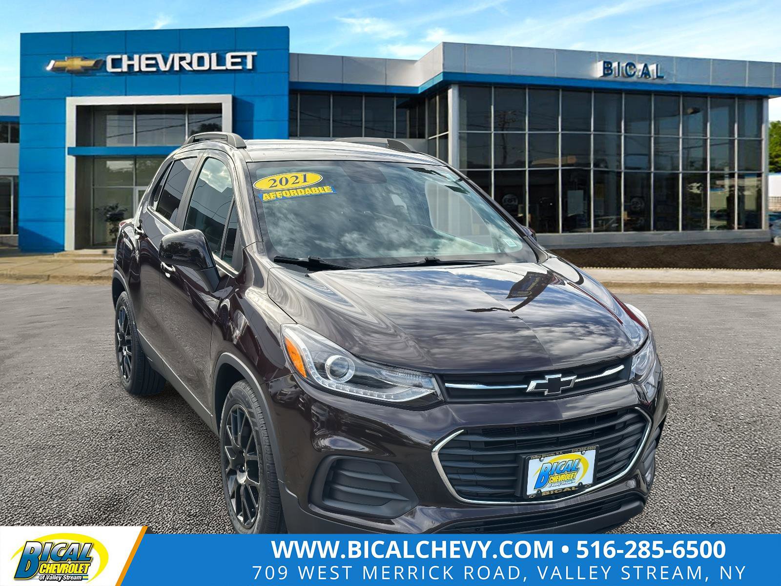 Used 2021 Chevrolet Trax LT w/ Sport Edition