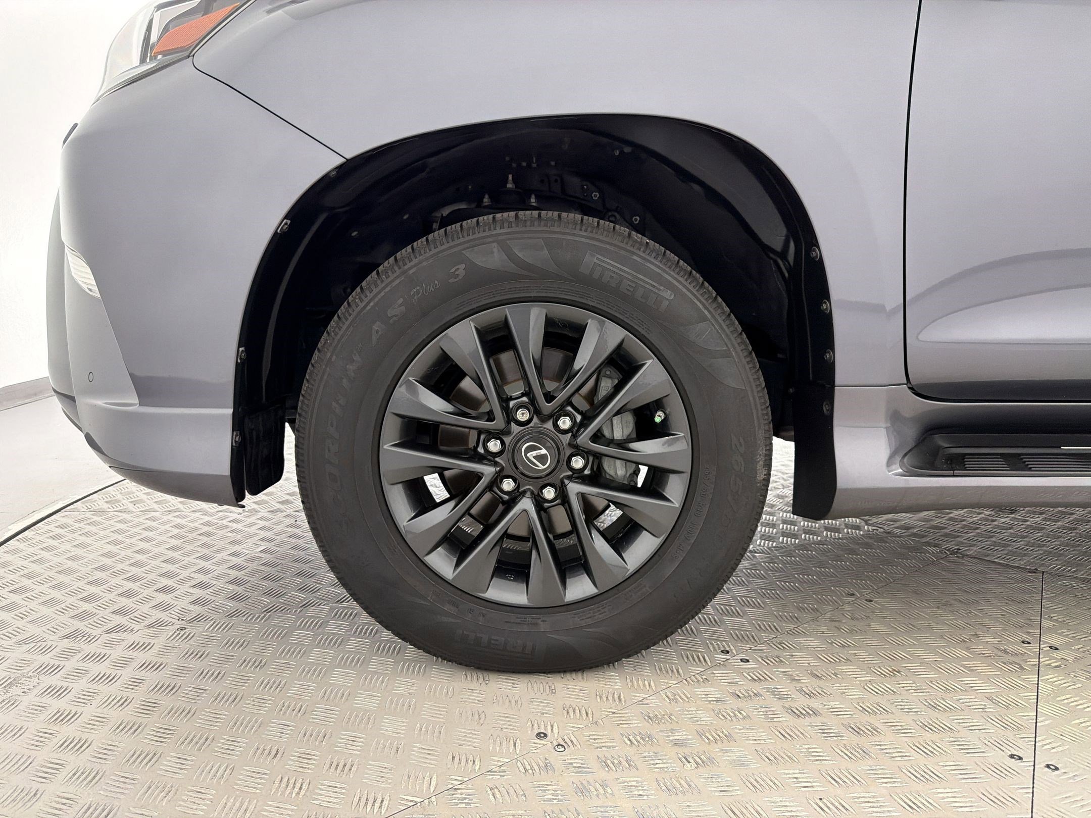 Used 2021 Lexus GX 460 Premium w/ Premium Package AWD/4WD image 12