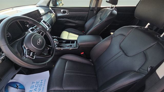 Used 2021 Kia Sorento SX image 25