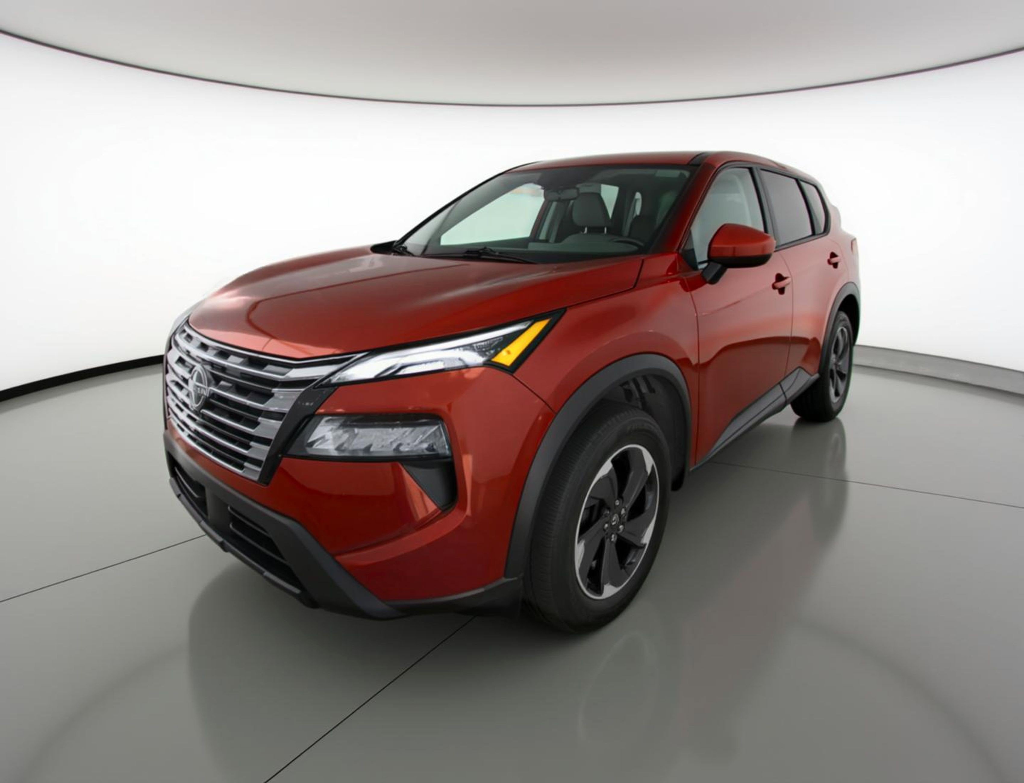 Used 2025 Nissan Rogue SV image 3