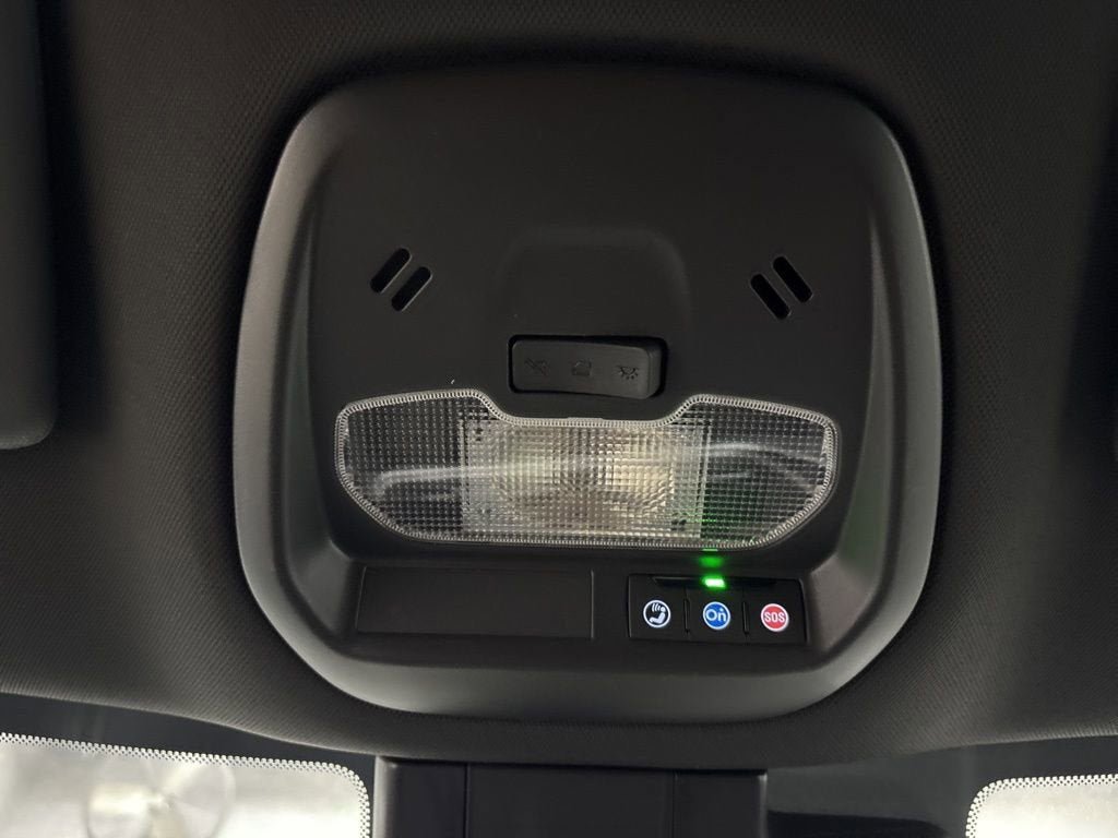 New 2026 Chevrolet Trax RS w/ Driver Confidence Package FWD image 18