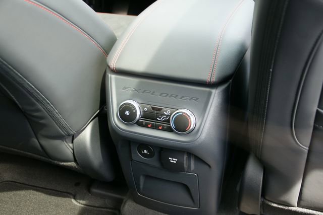 New 2026 Ford Explorer ST AWD/4WD image 39