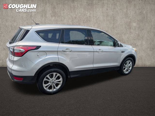 Used 2017 Ford Escape SE AWD/4WD image 8