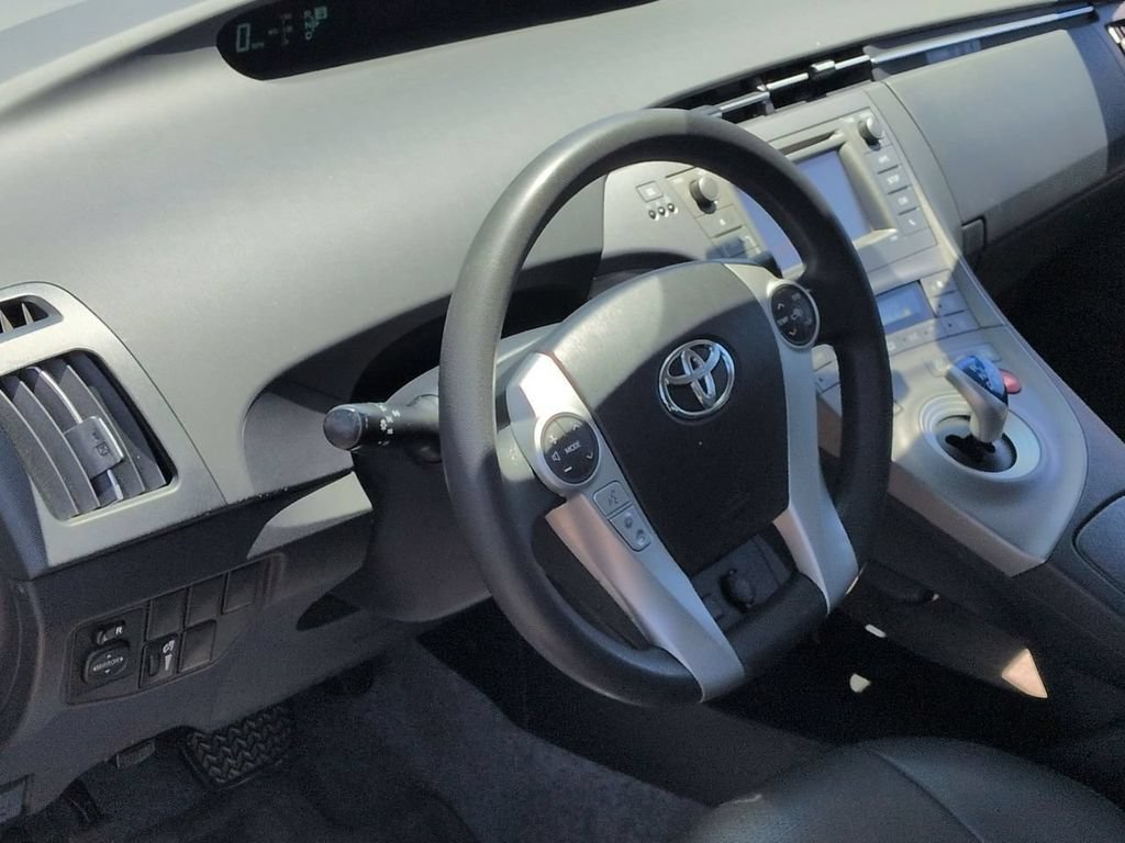 Used 2015 Toyota Prius Three FWD image 10