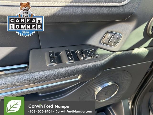 Used 2023 Ford Expedition XLT image 13