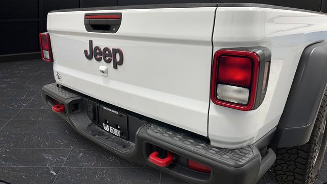 Used 2022 Jeep Gladiator Rubicon AWD/4WD image 37