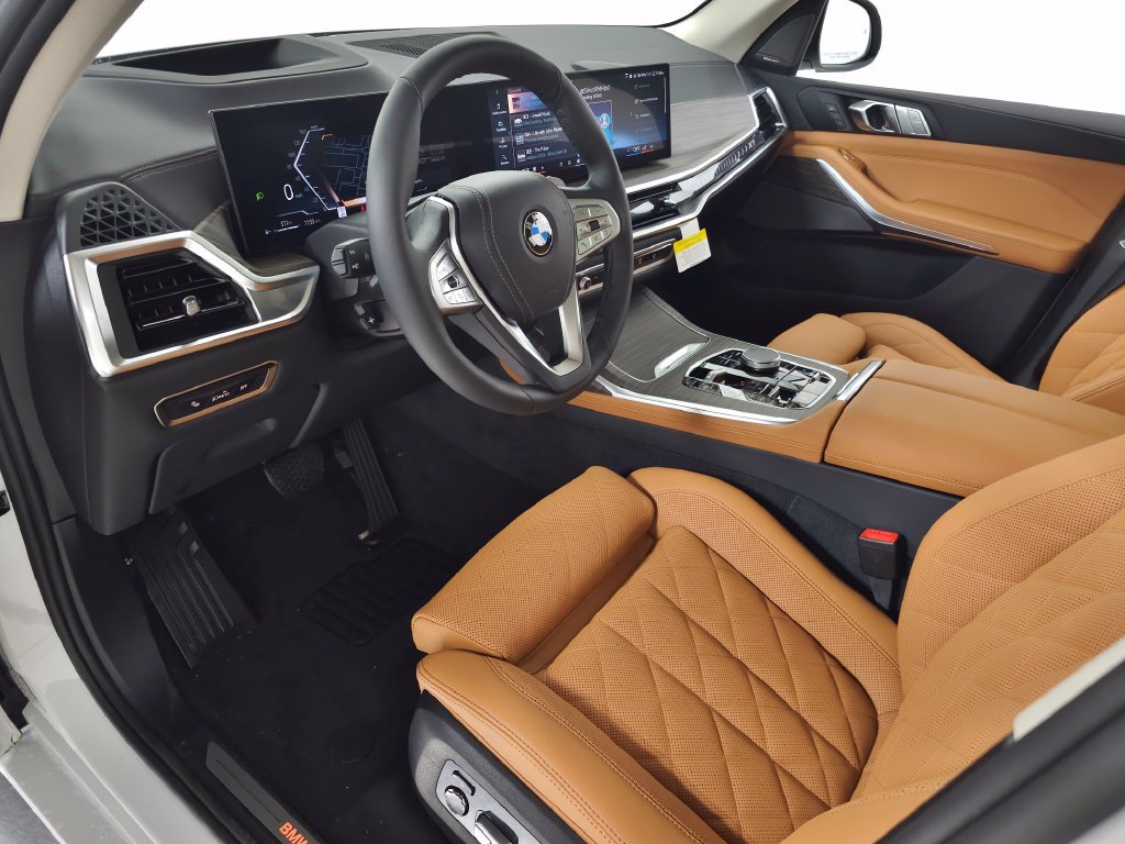 New 2027 BMW X7 xDrive40i AWD/4WD image 11