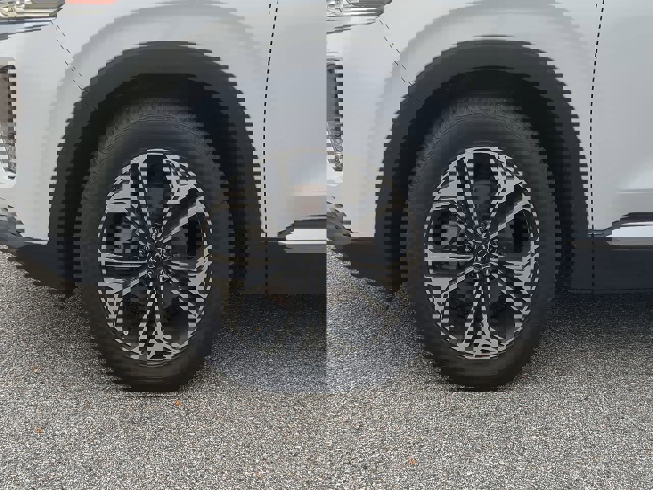 Used 2020 Hyundai Santa Fe SEL image 10