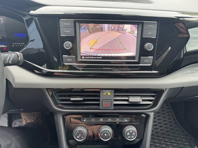Certified 2024 Volkswagen Taos S AWD/4WD image 19
