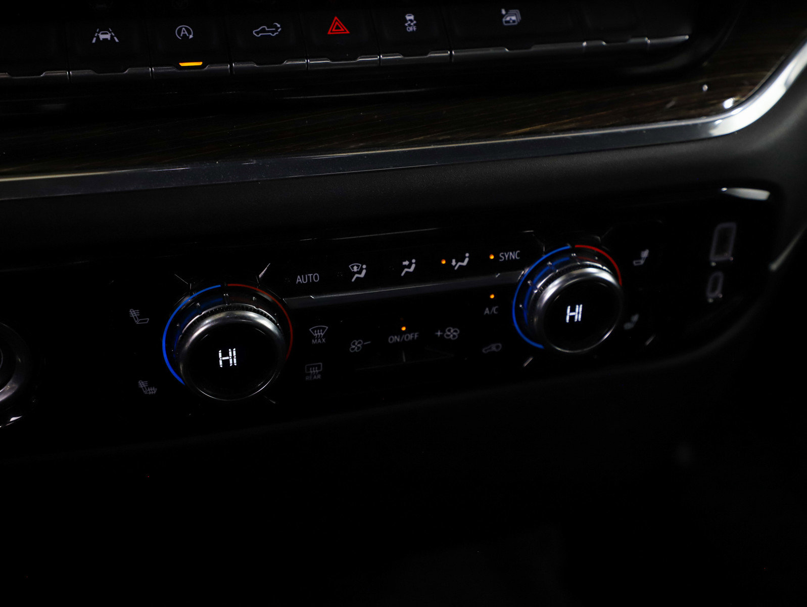 Used 2023 GMC Sierra 1500 SLE image 22