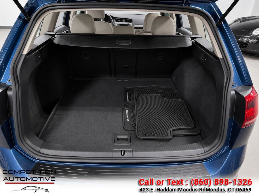 Used 2017 Volkswagen Golf S FWD image 12