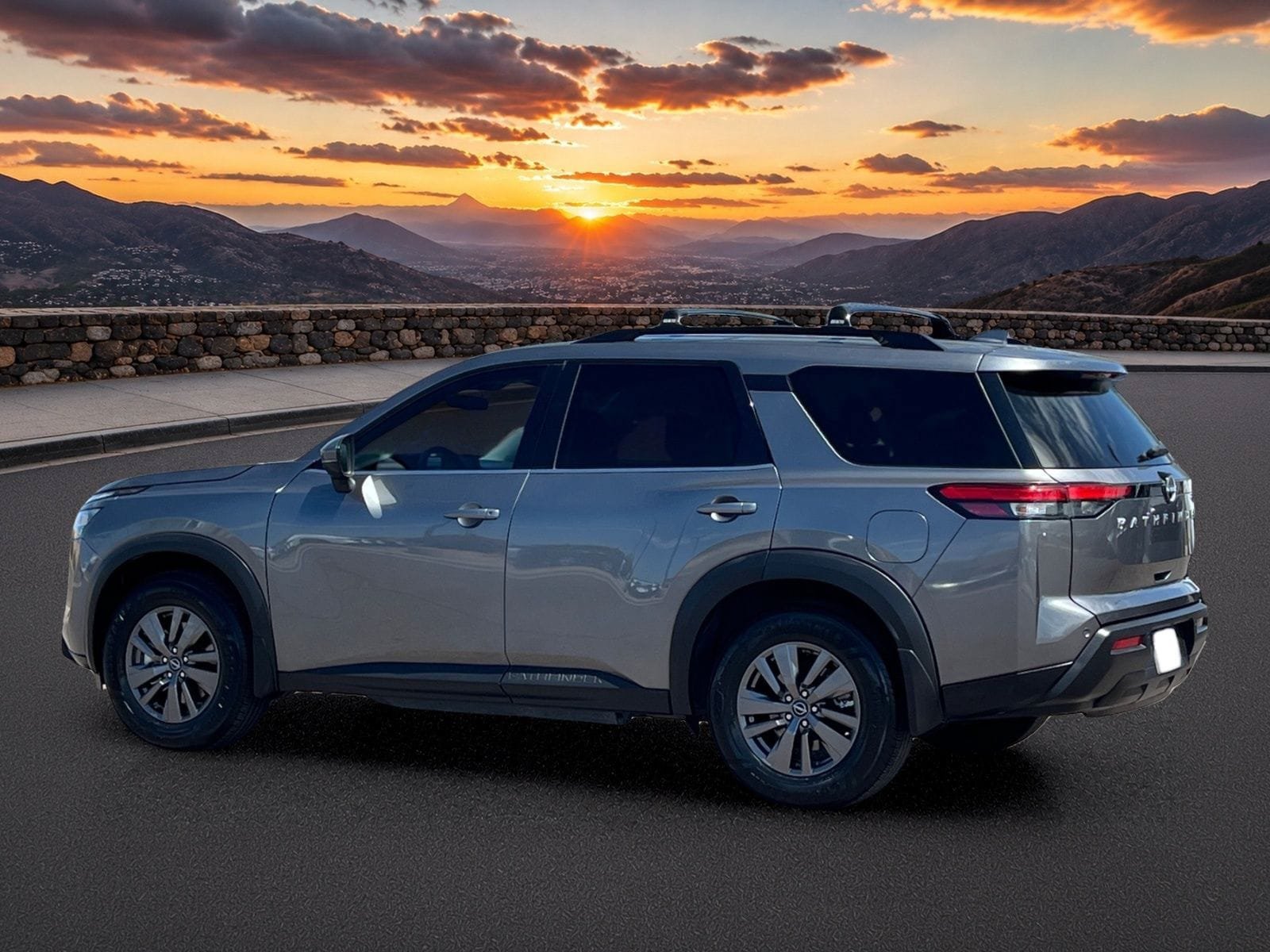 Used 2022 Nissan Pathfinder SV FWD image 4