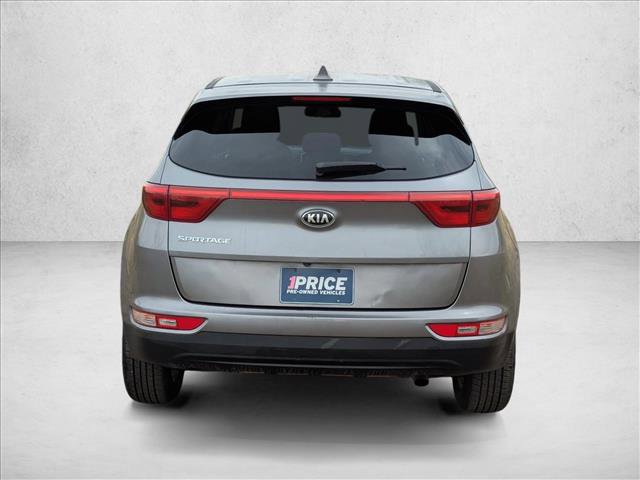 Used 2017 Kia Sportage LX AWD/4WD image 7