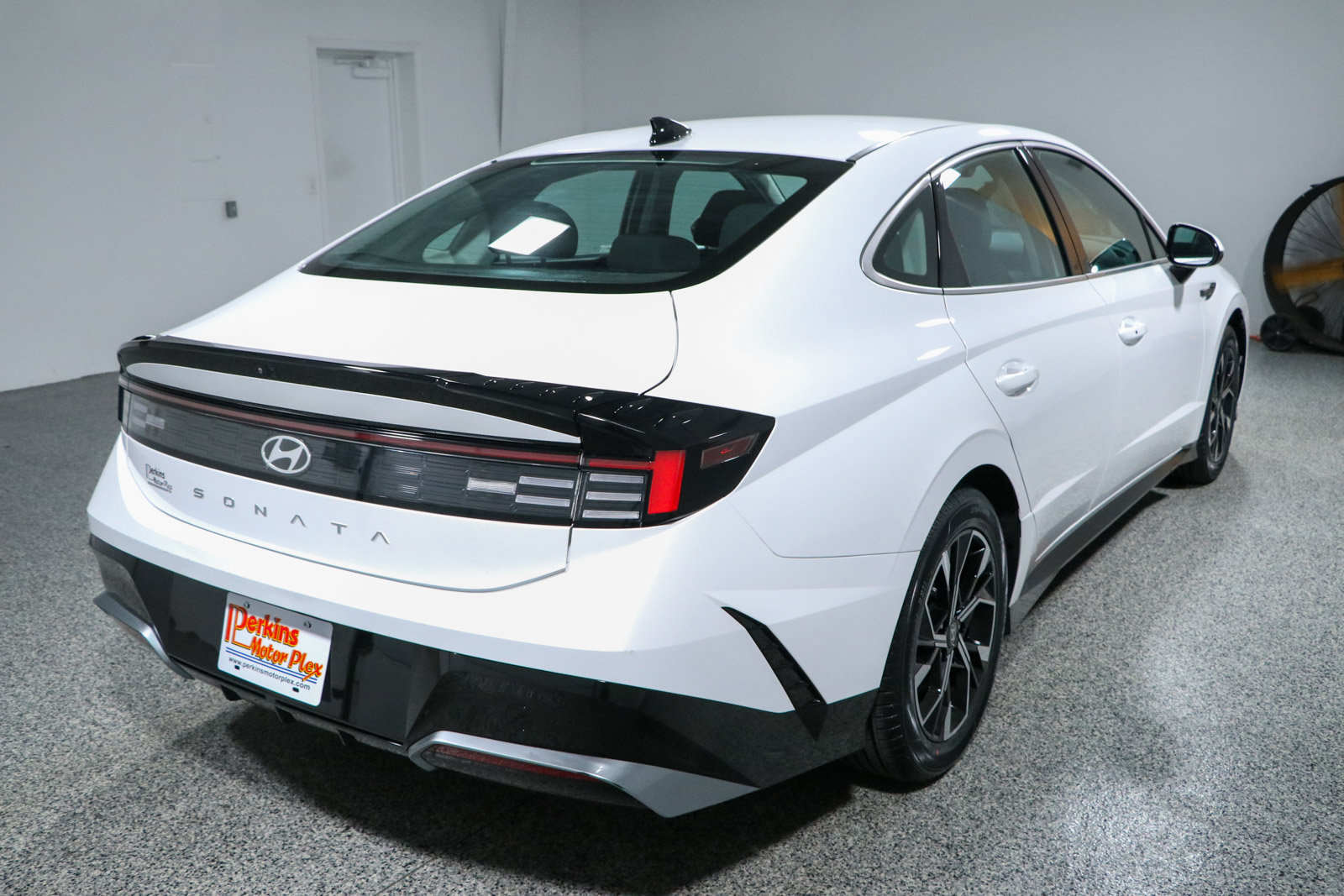 Used 2025 Hyundai Sonata SEL FWD image 7