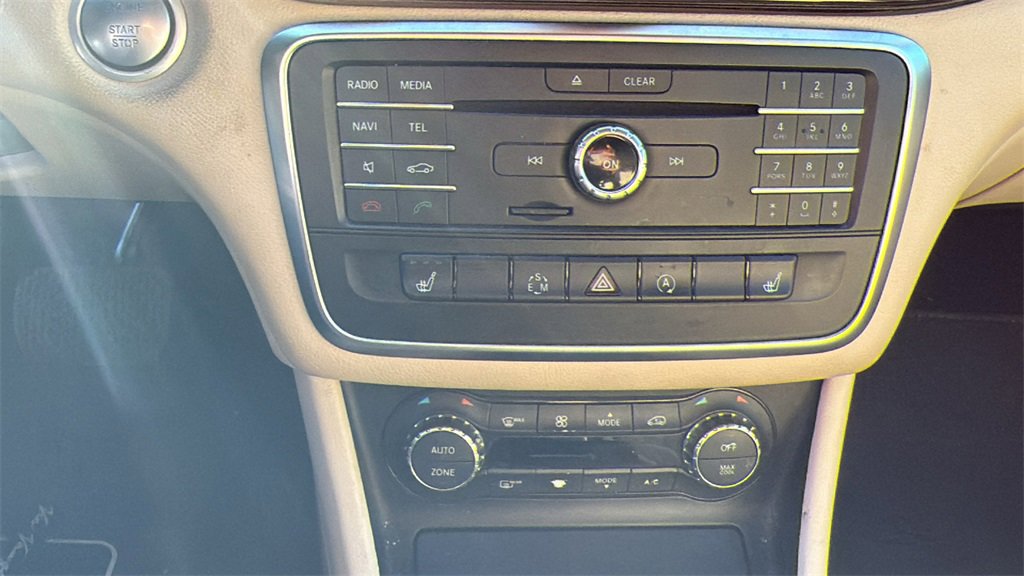 Used 2015 Mercedes-Benz CLA 250 image 9