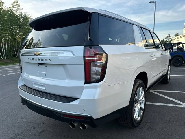 Used 2022 Chevrolet Suburban High Country AWD/4WD image 5